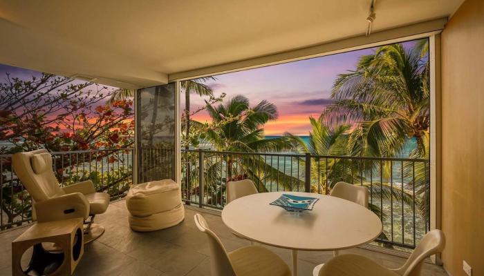 Oceanside Manor condo # 401, Honolulu, Hawaii - photo 1 of 25