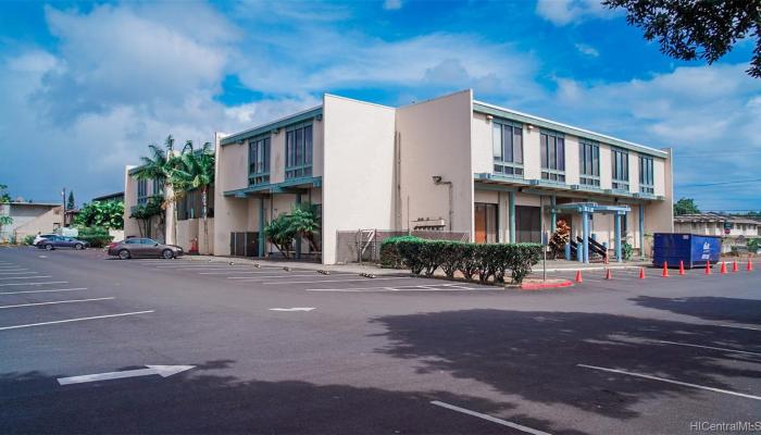 302 California Ave Wahiawa Area Wahiawa Medical Building - photo 1 of 24