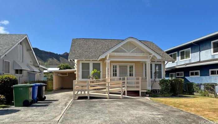 3021 Makini St Honolulu - Rental - photo 1 of 24