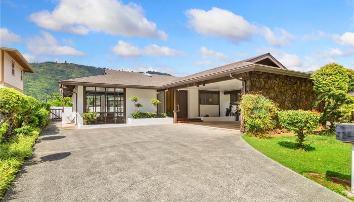 3034  Kalawao Street Manoa Area, Honolulu home - photo 1 of 23