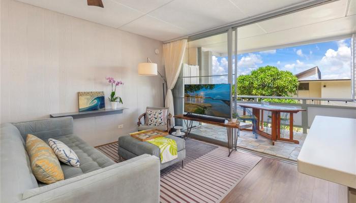 Diamond Head Gardens condo # B211, Honolulu, Hawaii - photo 1 of 24
