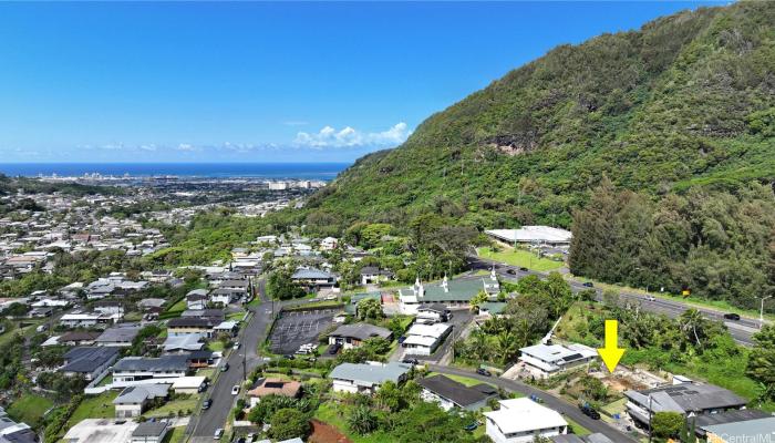 3052  Holua Place Kalihi Valley, Honolulu home - photo 1 of 1