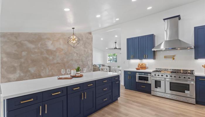 309  Halemaumau Place Niu Valley, Diamond Head home - photo 1 of 1