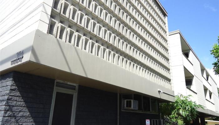 3114 Waialae Ave Honolulu - Rental - photo 1 of 15