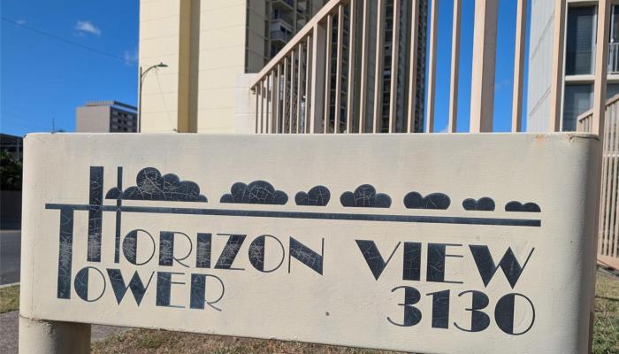 Horizon View Tower condo # 10C, Honolulu, Hawaii - photo 1 of 11