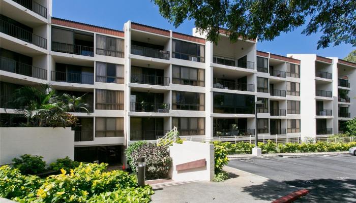 Regency Park condo # 330, Honolulu, Hawaii - photo 1 of 17