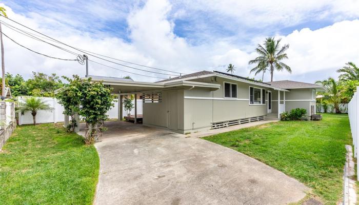 324 D  Olomana Street Coconut Grove, Kailua home - photo 1 of 1