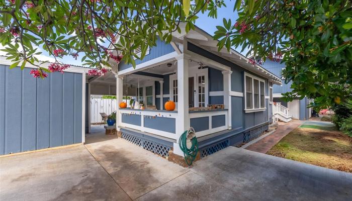 3316  Hinano Street Kapahulu, Diamond Head home - photo 1 of 25