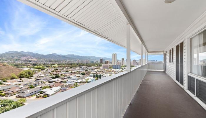 3404  Ala Hinalo Place Salt Lake, Honolulu home - photo 1 of 11