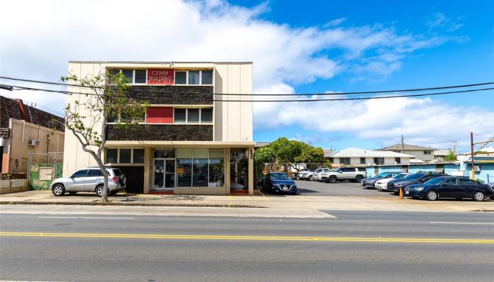 3427 Waialae Ave Honolulu - Multi-family - photo 1 of 25