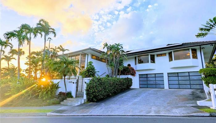 352  Lelekepue Place Hawaii Loa Ridge, Diamond Head home - photo 1 of 1