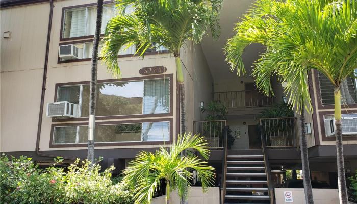 3721 Kanaina Ave Honolulu - Rental - photo 1 of 11