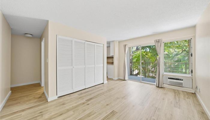 Diamond Head Sands condo # 313, Honolulu, Hawaii - photo 1 of 16