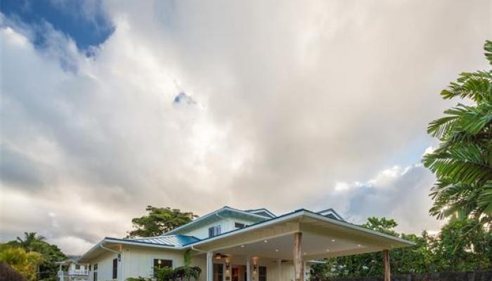 377  Auwinala Road Kailua Estates, Kailua home - photo 1 of 25