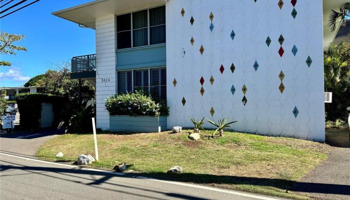 Diamond Head Surf condo # 106, Honolulu, Hawaii - photo 1 of 2