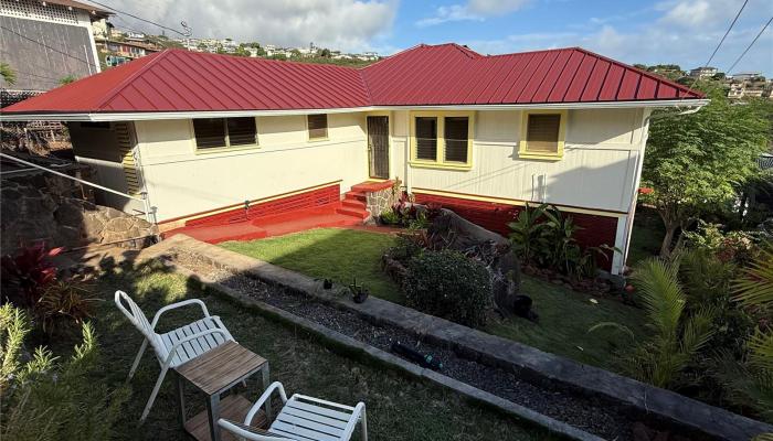 3825 Pukalani Place Honolulu - Rental - photo 1 of 15