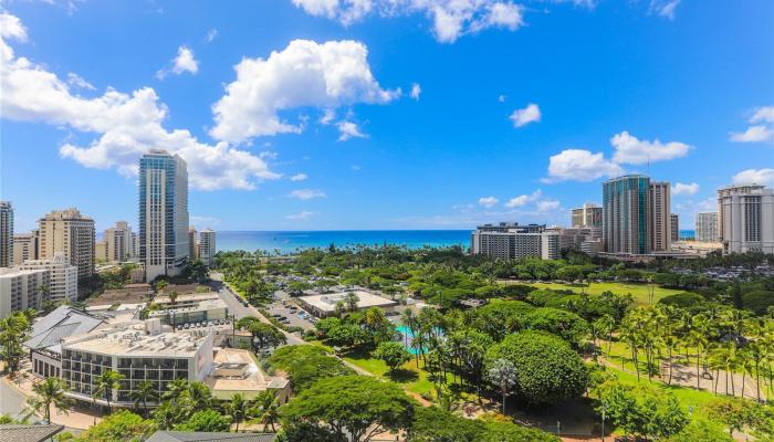 The Ritz-Carlton Residences condo # 1706, Honolulu, Hawaii - photo 1 of 15