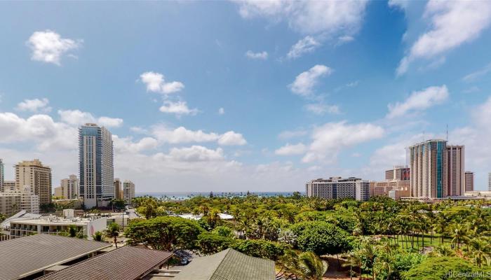 The Ritz-Carlton Residences condo # 902, Honolulu, Hawaii - photo 1 of 24