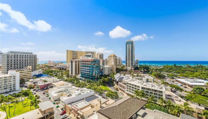 The Ritz-Carlton Residences condo # E1513 (Tower 1), Honolulu, Hawaii - photo 1 of 25