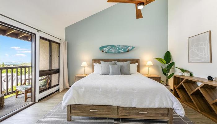 Bluestone condo # 1307, Kailua, Hawaii - photo 1 of 1