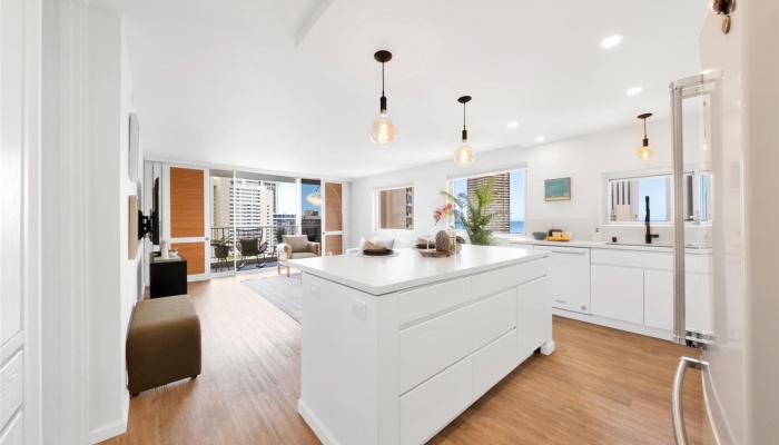 Villa On Eaton Square condo # 1601, Honolulu, Hawaii - photo 1 of 1