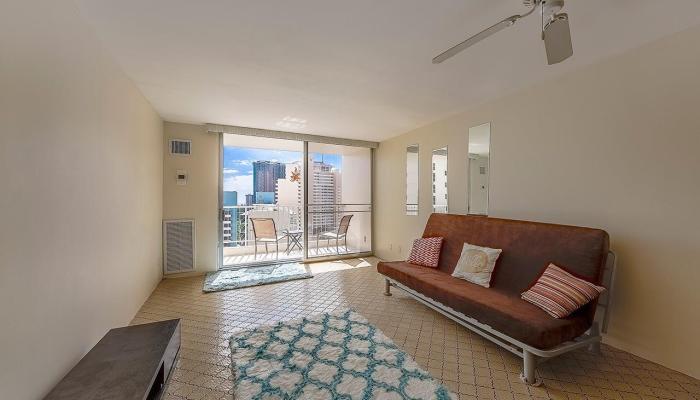 Villa On Eaton Square condo # 1609, Honolulu, Hawaii - photo 1 of 16