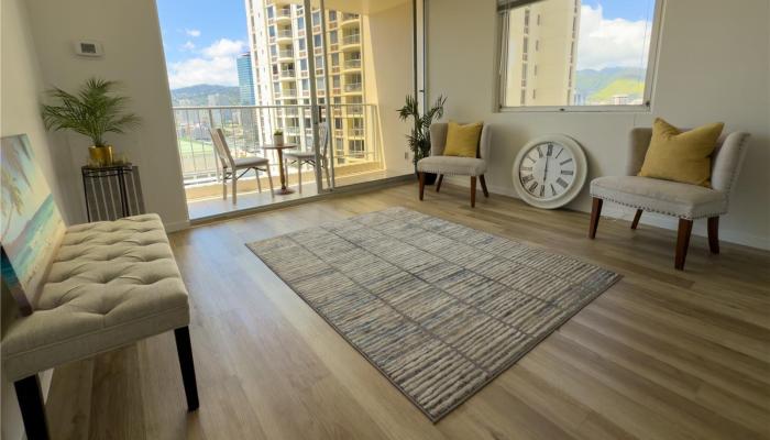 Villa On Eaton Square condo # 2114, Honolulu, Hawaii - photo 1 of 1