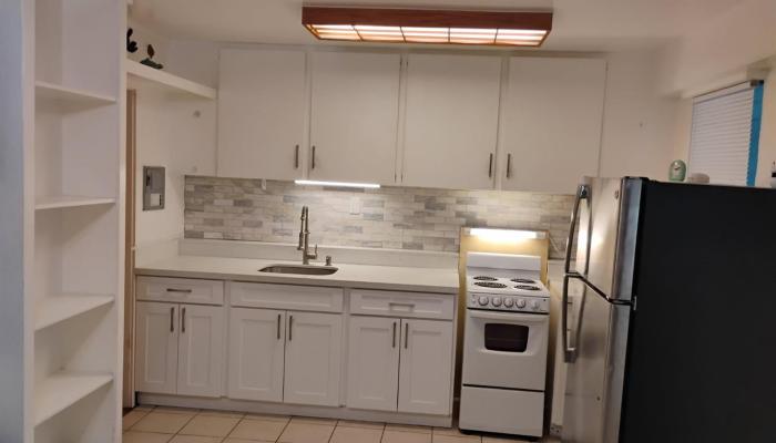 Hawaiian Prince Apts Ltd condo # 113, Honolulu, Hawaii - photo 1 of 1