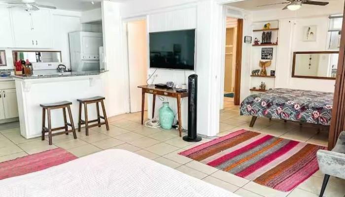 Hawaiian Prince Apts Ltd condo # 212, Honolulu, Hawaii - photo 1 of 1