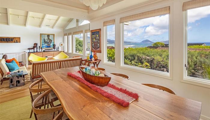 4106  Black Point Road Kahala-black Point, Diamond Head home - photo 1 of 1