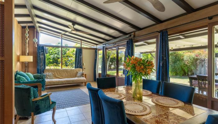 41-1025  Nenue Street Waimanalo, Kailua home - photo 1 of 25