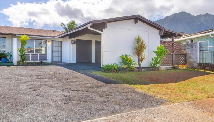 41-613  Inoaole Street Waimanalo, Kailua home - photo 1 of 21