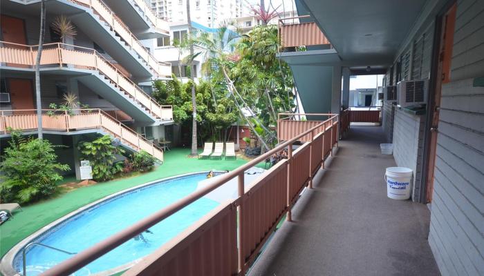 Hawaiian King condo # 212, Honolulu, Hawaii - photo 1 of 15