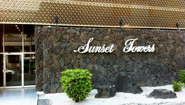 Sunset Towers condo # 1405, Honolulu, Hawaii - photo 1 of 17