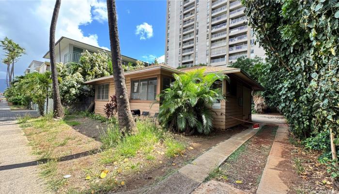 419  Pau Street Waikiki, Honolulu home - photo 1 of 12