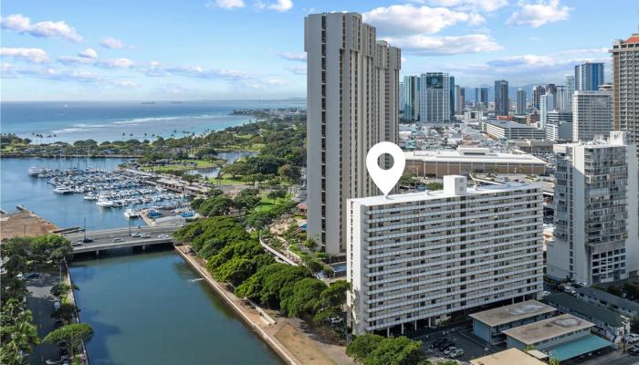 Atkinson Towers Inc condo # 208, Honolulu, Hawaii - photo 1 of 23