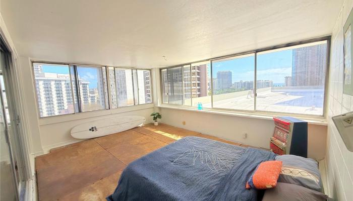 Kalia condo # 5D, Honolulu, Hawaii - photo 1 of 25