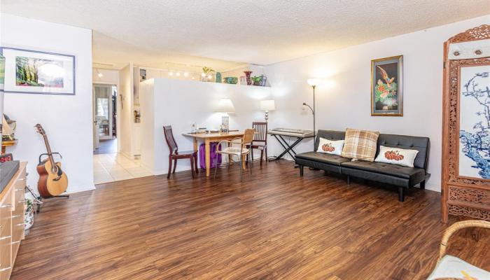 Kalia condo # 906B, Honolulu, Hawaii - photo 1 of 1