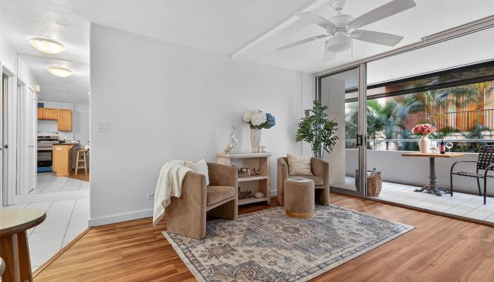 Kaiolu Sunrise condo # 207, Honolulu, Hawaii - photo 1 of 21