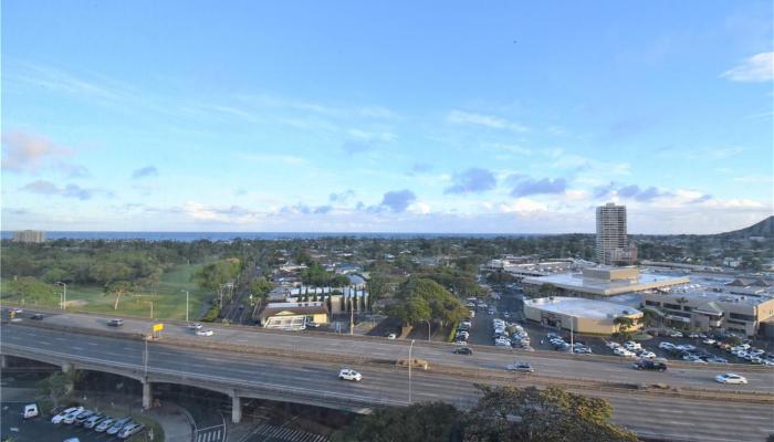 Kahala Towers condo # A1306, Honolulu, Hawaii - photo 1 of 18