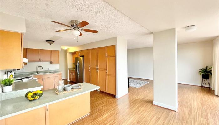 Kahala Towers condo # B 306, Honolulu, Hawaii - photo 1 of 1