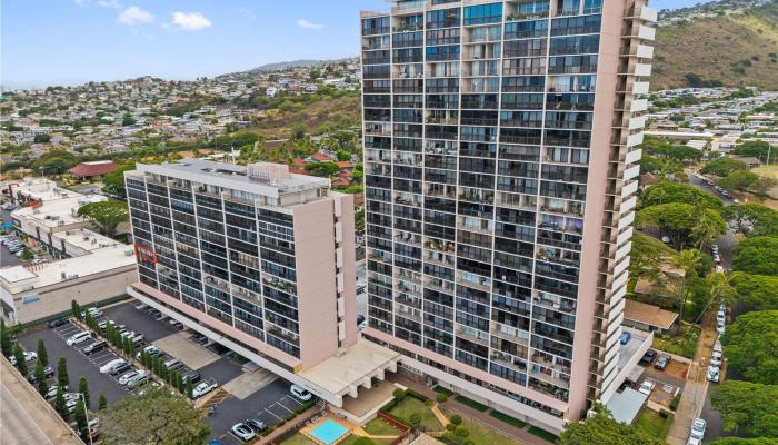 Kahala Towers condo # B601, Honolulu, Hawaii - photo 1 of 18