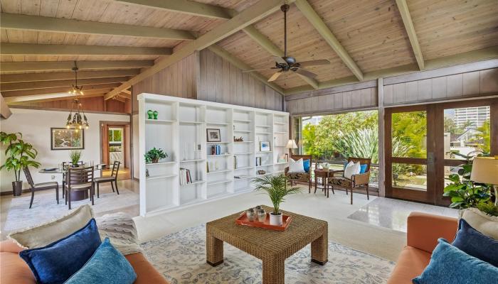 4303  Koae Place Kahala Area, Diamond Head home - photo 1 of 25