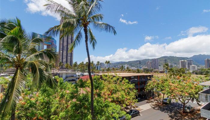 Oahu Surf 2 condo # 503, Honolulu, Hawaii - photo 1 of 1