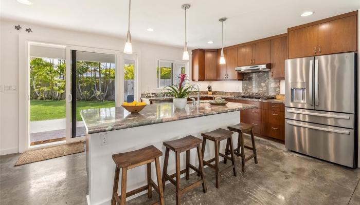 440  Akoakoa Place Enchanted Lake, Kailua home - photo 1 of 25