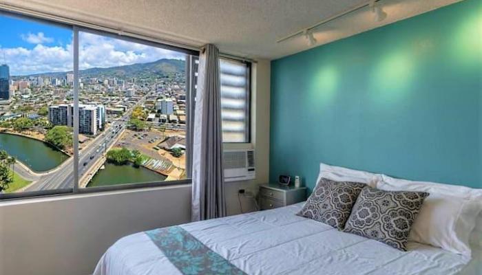 Hawaiian Monarch condo # 3608, Honolulu, Hawaii - photo 1 of 12