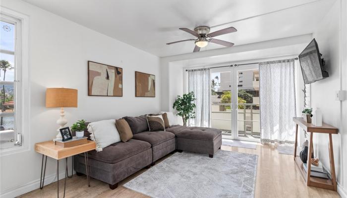 Rosalei Ltd condo # 211, Honolulu, Hawaii - photo 1 of 1