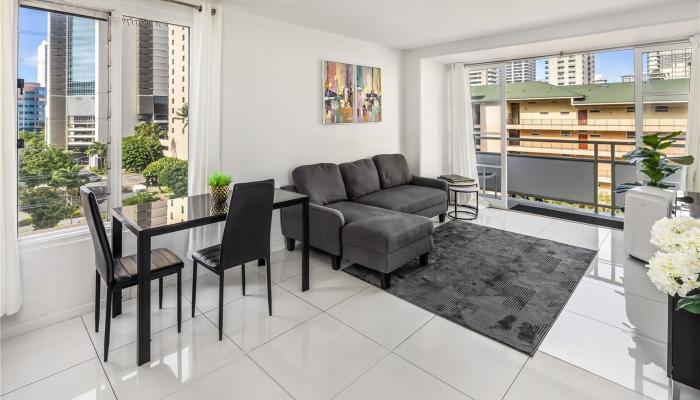 Rosalei Ltd condo # 704, Honolulu, Hawaii - photo 1 of 15