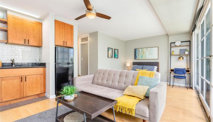 Rosalei Ltd condo # 714, Honolulu, Hawaii - photo 1 of 1