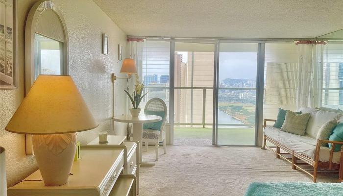 Island Colony condo # 2908, Honolulu, Hawaii - photo 1 of 17